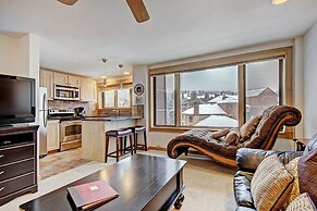 Ski-in/ski-out Studio W/snowy Alpine Views - Walk To Main St Studio Be