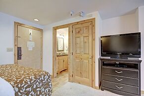 Ski-in/ski-out Studio W/snowy Alpine Views - Walk To Main St Studio Be