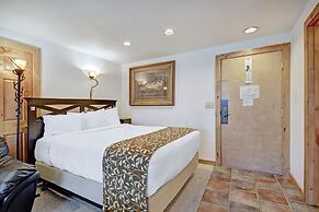 Ski-in/ski-out Studio W/snowy Alpine Views - Walk To Main St Studio Be