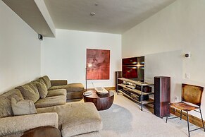 Refined 5 BR Private Home with Private Hot Tub by RedAwning - Save 20%