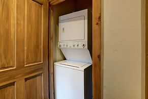 3br Sweeping Snowcapped Views + Expansive Balcony - Sleeps 9 3 Bedroom