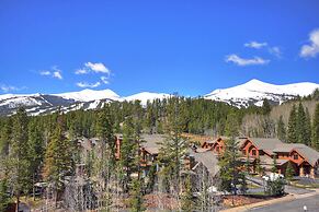 3br Sweeping Snowcapped Views + Expansive Balcony - Sleeps 9 3 Bedroom