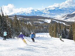 Spacious Penthouse 3br ~no Cleaning Fee~kids Ski Free! 3 Bedroom Condo