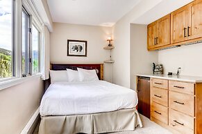 Spacious Penthouse 3br ~no Cleaning Fee~kids Ski Free! 3 Bedroom Condo