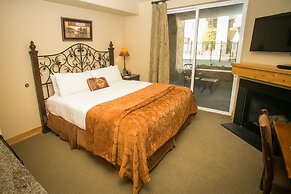 Silverado Lodge with Easy Pool Access by RedAwning - Save 20% on 7+ Ni