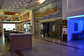 Platinum Hotel