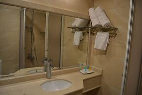 Platinum Hotel