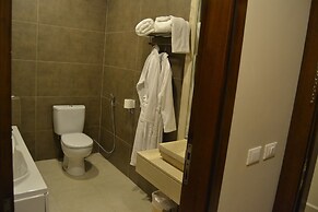 Platinum Hotel
