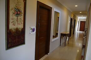 Platinum Hotel
