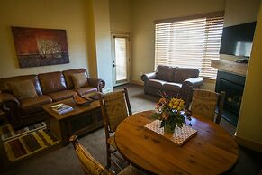 Large Condo, Steps Away from Canyons Village by RedAwning - Save 20% o