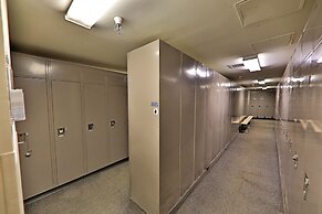 Founders Pointe 1 bedroom  Condo by RedAwning