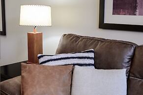 Founders Pointe 1 bedroom  Condo by RedAwning