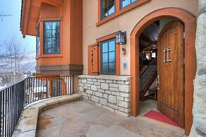 Luxury Mountainside 5BR halet in Vail Village by RedAwning - Save 20% 