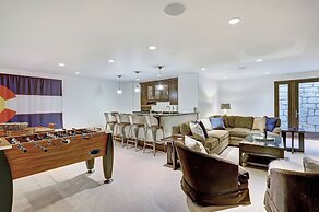 Luxury Mountainside 5BR halet in Vail Village by RedAwning - Save 20% 