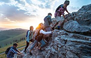 3BR Residence w/ Cozy Fire Place - Lodge at Vail by RedAwning - Save 2