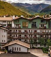 Relaxing 1 Bedroom Condo with Premium Amenities by RedAwning - Save 20