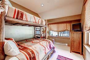 5br/5ba , Ski In/out In Arrowhead, 3523 Sq Ft! 5 Bedroom Condo by RedA