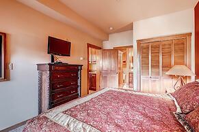 Upgraded 2bdr In Ge/walk To Slopes, Fireplace & Balcony 2 Bedroom Cond