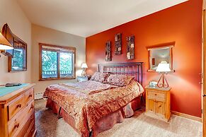 Upgraded 2bdr In Ge/walk To Slopes, Fireplace & Balcony 2 Bedroom Cond