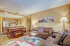 Luxe 2br 2ba - Rocky Mountain Views + Walk To Mainstreet 2 Bedroom Apt