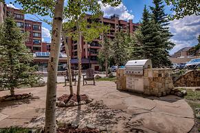 Village at Breckenridge Condos Sleeps 8 - Ski in Out + Walk downtown 2
