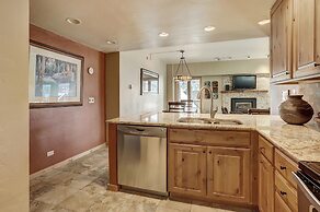 Village at Breckenridge Condos Sleeps 8 - Ski in Out + Walk downtown 2