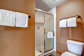 3bdr Condo-master Fireplace, Upgraded Kitchen, Kids Ski Free 3 Bedroom