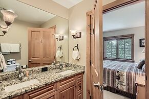 8594 Expedition Station 1 Bedroom Condo by RedAwning