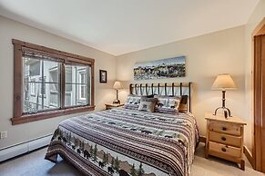 8594 Expedition Station 1 Bedroom Condo by RedAwning