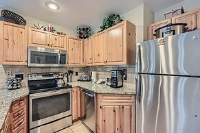 8594 Expedition Station 1 Bedroom Condo by RedAwning