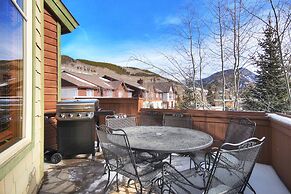 18 Autumn Brook 4 Bedroom Townhouse by RedAwning