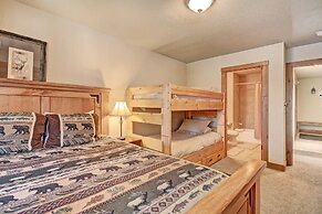 18 Autumn Brook 4 Bedroom Townhouse by RedAwning