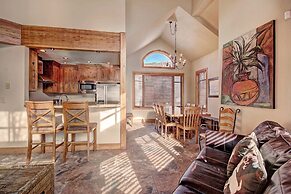 18 Autumn Brook 4 Bedroom Townhouse by RedAwning