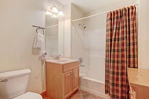 5983 Hidden River Lodge 3 Bedroom Condo by RedAwning