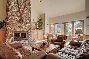 5983 Hidden River Lodge 3 Bedroom Condo by RedAwning