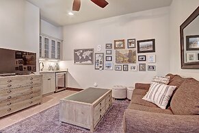 78 Alders Townhouse with Heated Garage by RedAwning