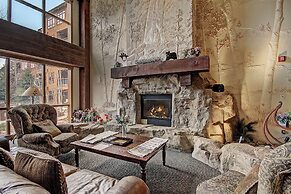 8824 The Springs 2 Bedroom Condo by RedAwning