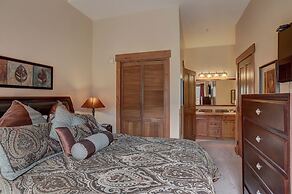 8912 The Springs 3 Bedroom Condo by RedAwning