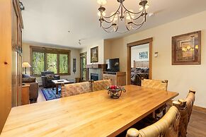 8858 The Springs 1 Bedroom Condo by RedAwning