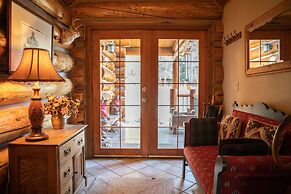 13 Bear Tree Court 5 Bedroom Home by RedAwning