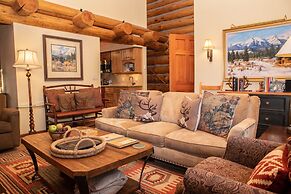 13 Bear Tree Court 5 Bedroom Home by RedAwning