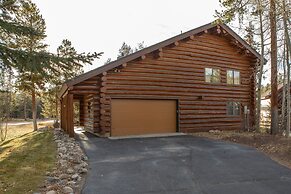 13 Bear Tree Court 5 Bedroom Home by RedAwning