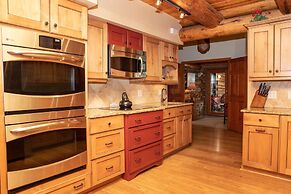 13 Bear Tree Court 5 Bedroom Home by RedAwning