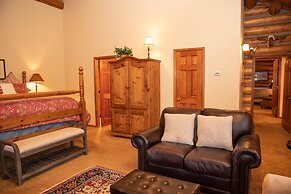 13 Bear Tree Court 5 Bedroom Home by RedAwning