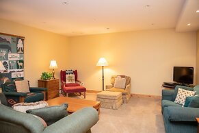 13 Bear Tree Court 5 Bedroom Home by RedAwning