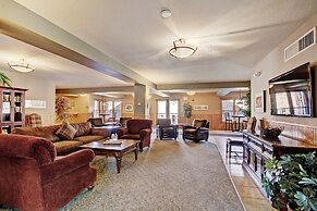 2640 Tenderfoot 3 Bedroom Condo by RedAwning