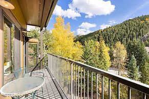 2796 Slopeside 2 Bedroom Condo by RedAwning