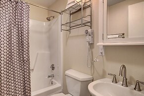 2964 Key  1 Bedroom Condo by RedAwning