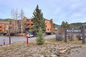 2964 Key  1 Bedroom Condo by RedAwning