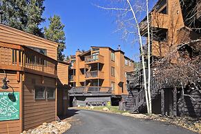 2964 Key  1 Bedroom Condo by RedAwning